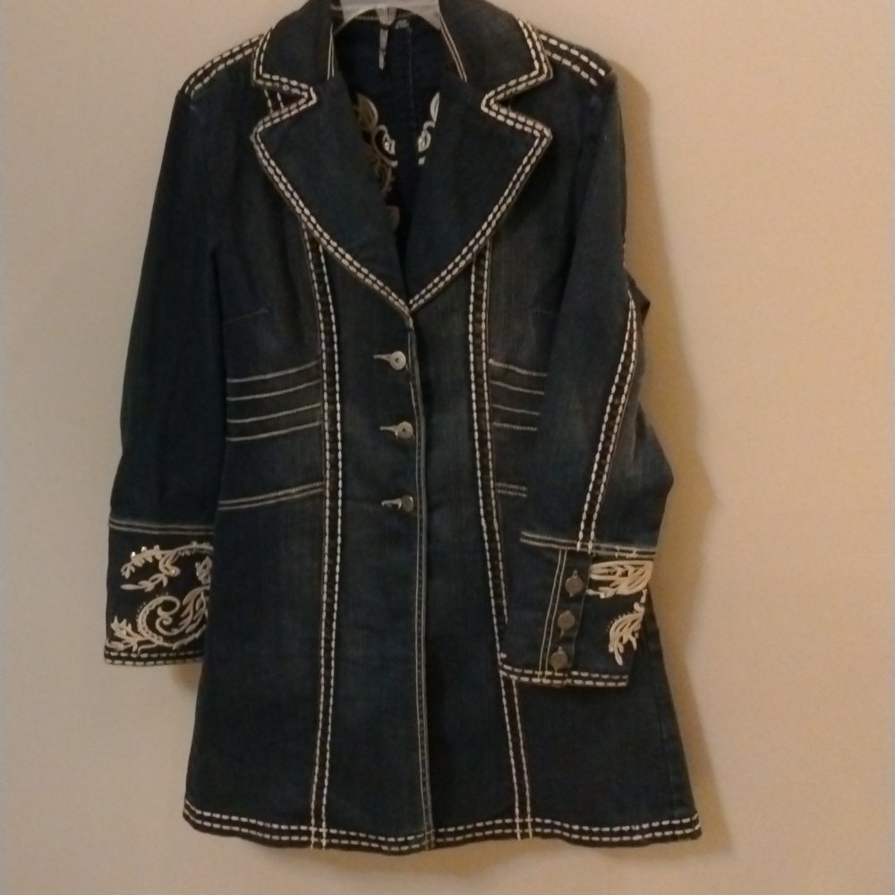 Zenim Denim knee length Denim Jacket with embroidery and rhinestones, size Med - Picture 2 of 9